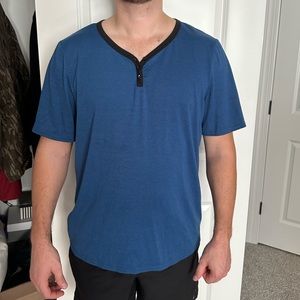 Men’s Size Large Blue Nightshirt